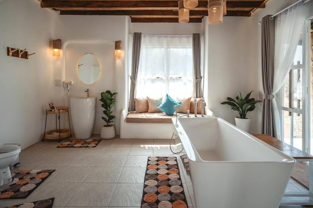 Elephantpoolvilla Maetang Chiangmai Ban Muang Kut Экстерьер фото